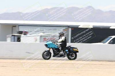 media/Apr-26-2025-BRL Bagger Racing League (Sat) [[9e270f465f]]/7-Super Street Bagger Race/